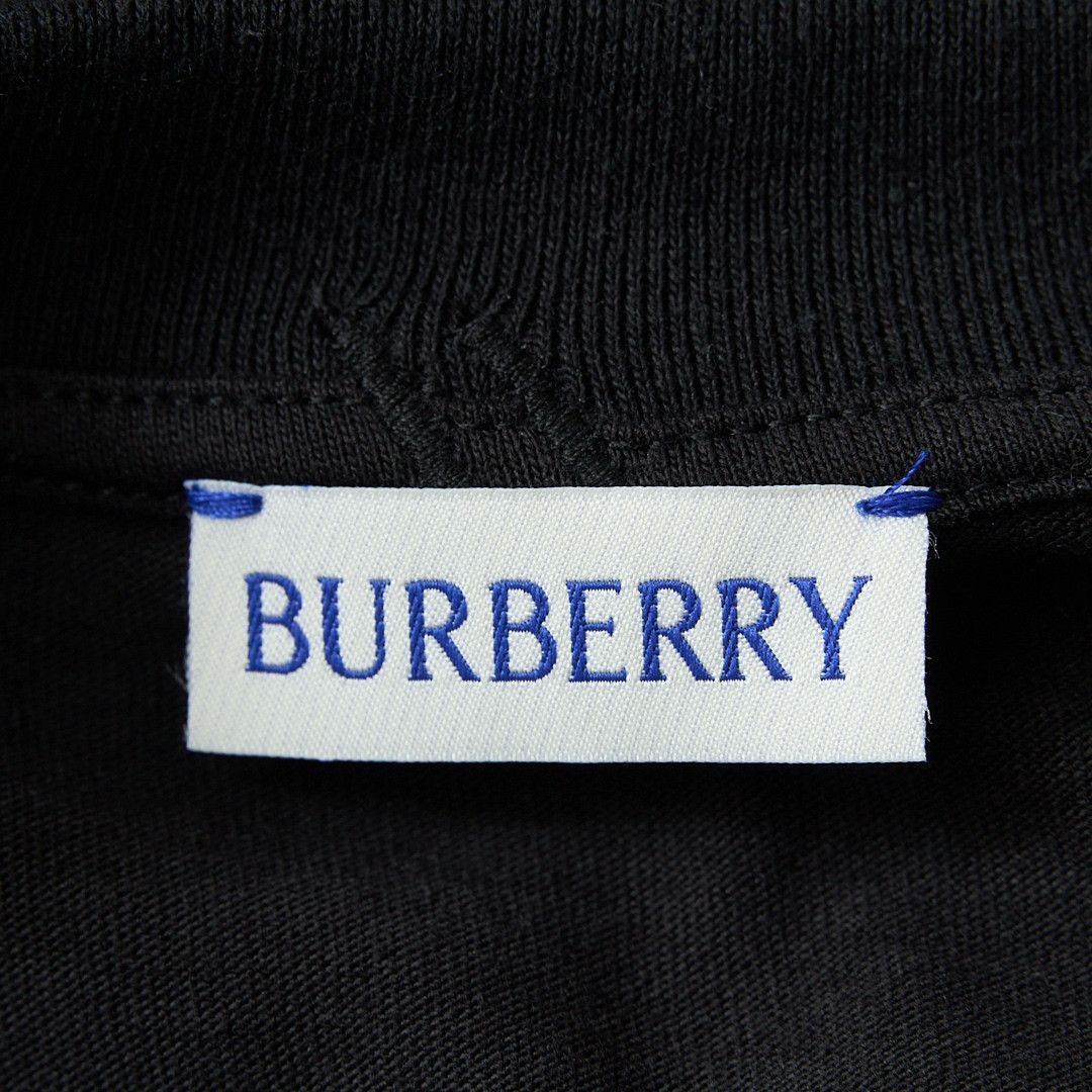 Burberry Burberry Men's Chain Print Long-Sleeve T-shirt Size US M / EU 48-50 / 2 - 4 Thumbnail