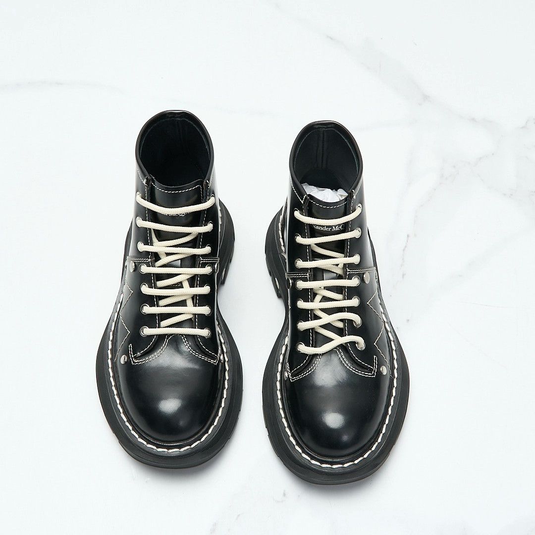 Alexander McQueen Alexander McQueen Women's Quilted Martin Boots Size US 5 / IT 35 - 3 Thumbnail
