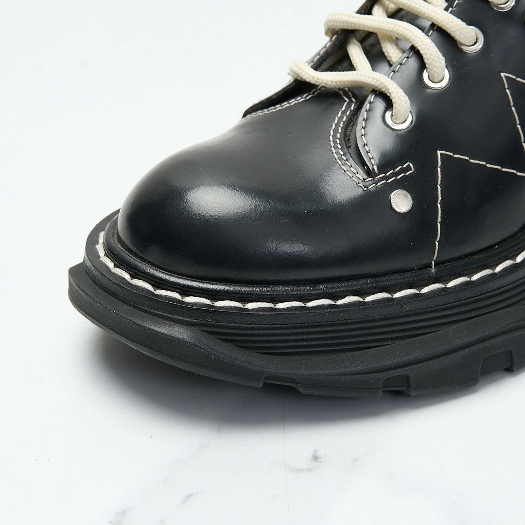 Alexander McQueen Alexander McQueen Women's Quilted Martin Boots Size US 5 / IT 35 - 4 Thumbnail