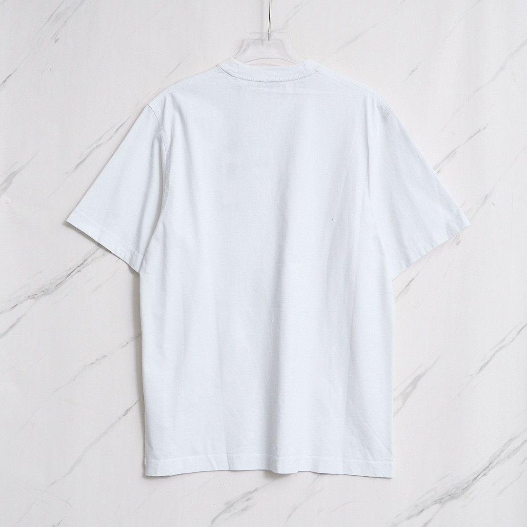 Burberry Burberry Men's Chain Print T-Shirt Size US M / EU 48-50 / 2 - 3 Thumbnail