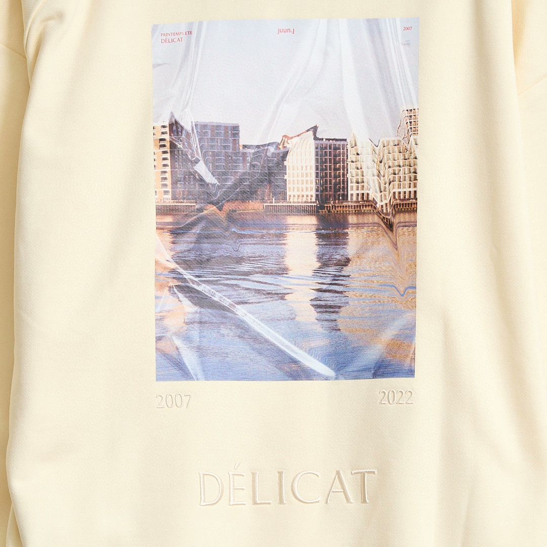 Juun.J JUUN.J Men's Lazy Crewneck Sweatshirt Size US M / EU 48-50 / 2 - 6 Thumbnail