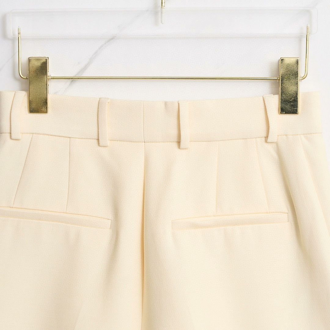 Dior Dior Women's Classic Solid Tailored Shorts Size 34" / US 12 / IT 48 - 4 Thumbnail