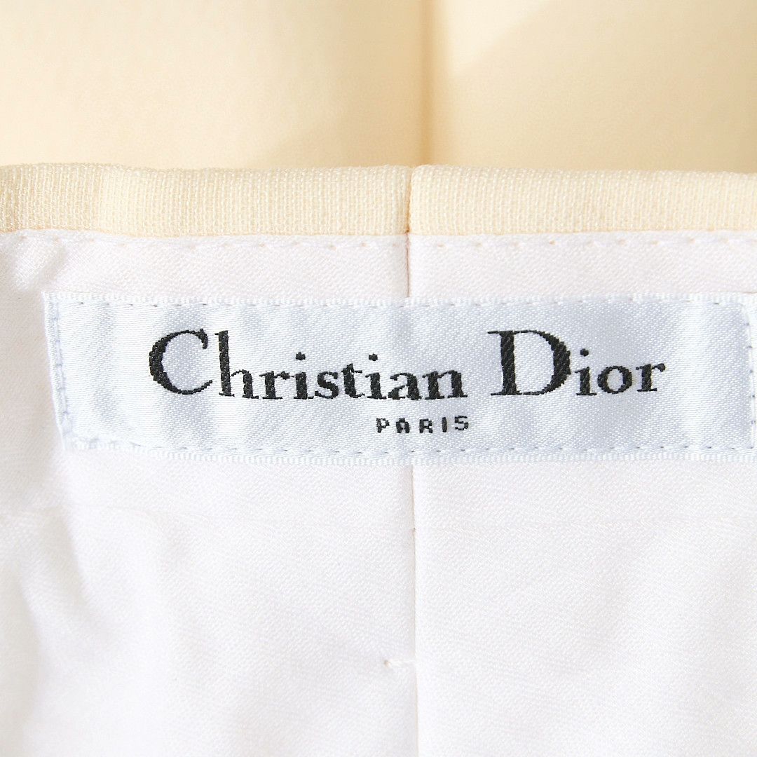 Dior Dior Women's Classic Solid Tailored Shorts Size 34" / US 12 / IT 48 - 6 Thumbnail