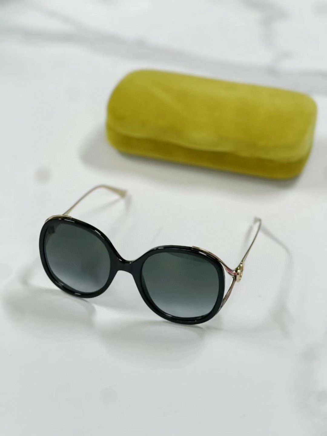 Gucci Gucci Classic Double G Metal Enamel Women's Sunglasses Size ONE SIZE - 4 Thumbnail