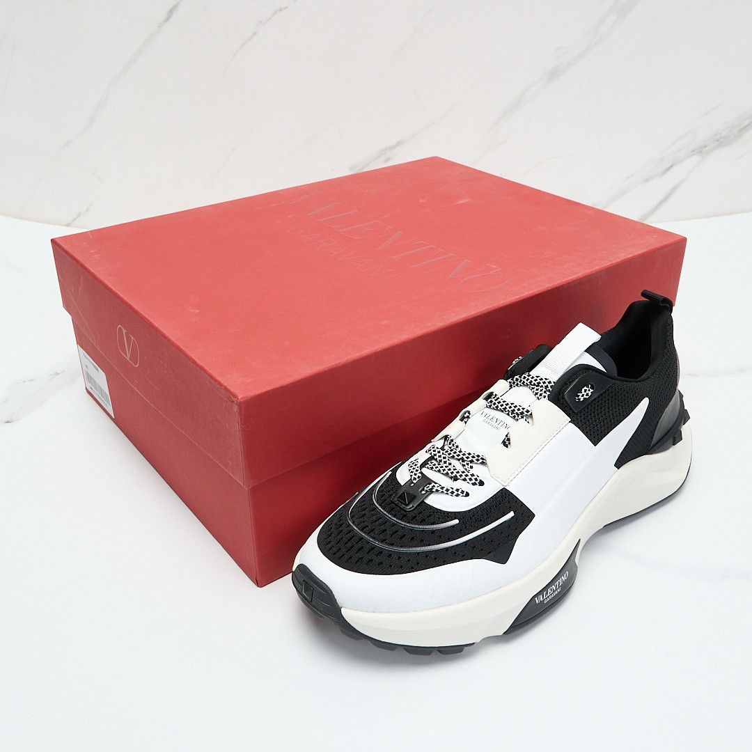 Valentino Valentino Men's True Act Colorblock Sneakers Size US 7 / EU 40 - 7 Thumbnail