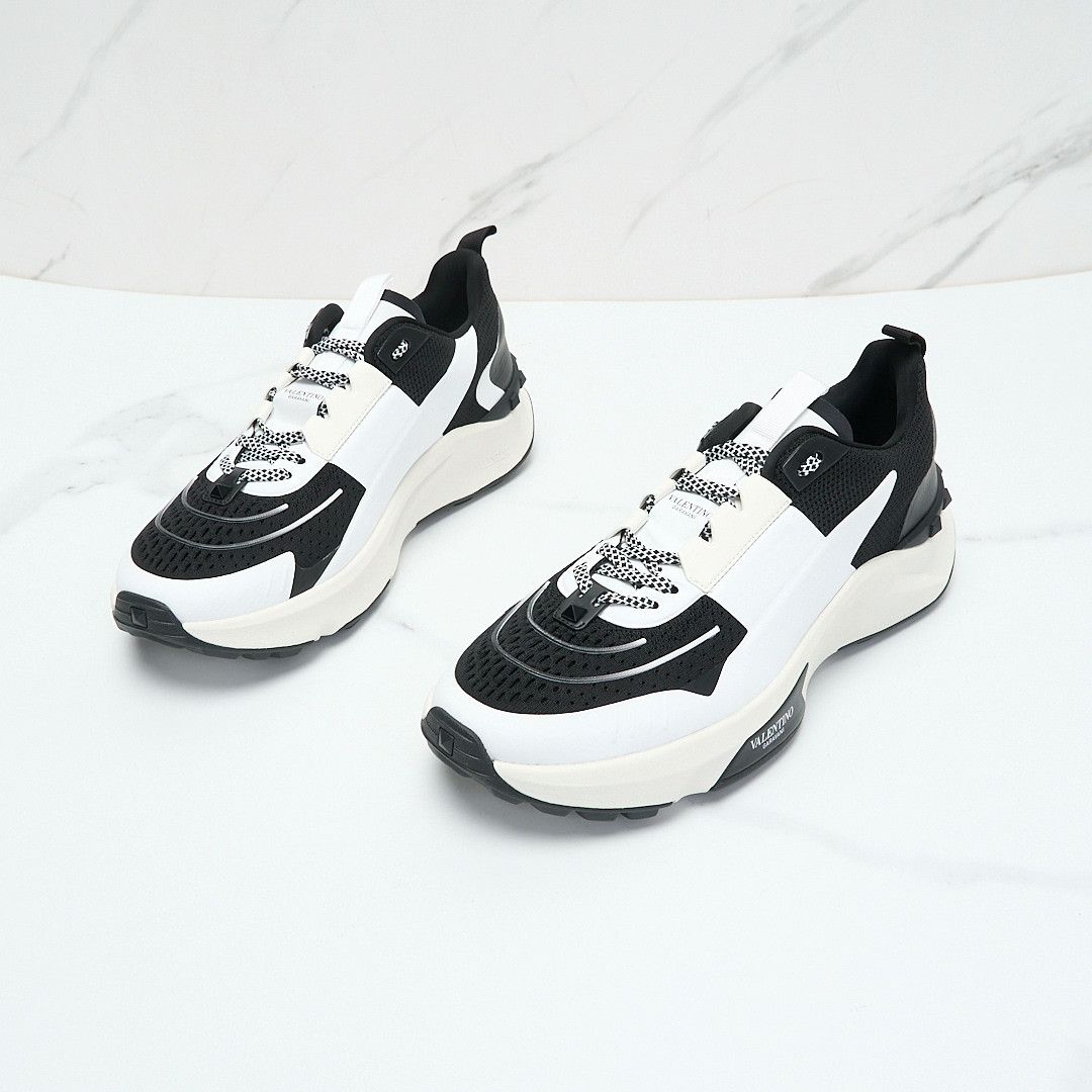 Valentino Valentino Men's True Act Colorblock Sneakers Size US 7 / EU 40 - 2 Thumbnail