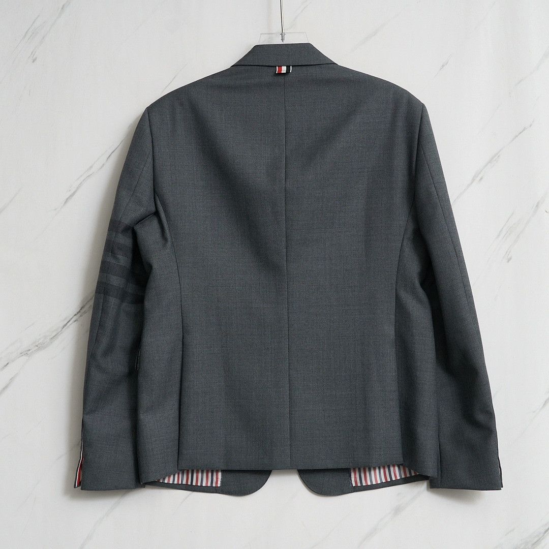 Thom Browne Thom Browne Men's Striped Ribbon Suit Size US S / EU 44-46 / 1 - 4 Thumbnail