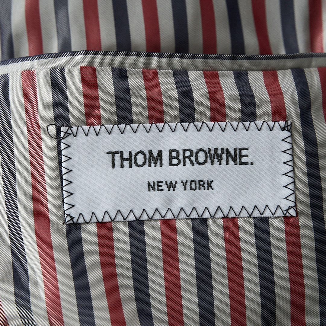 Thom Browne Thom Browne Men's Striped Ribbon Suit Size US S / EU 44-46 / 1 - 6 Thumbnail