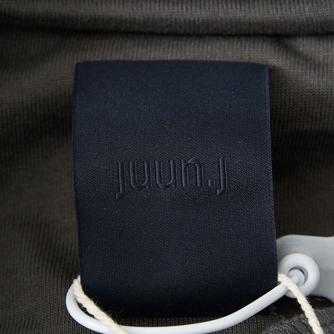 Juun.J JUUN.J Men's Letter Logo Solid Sweatshirt Size US M / EU 48-50 / 2 - 5 Thumbnail