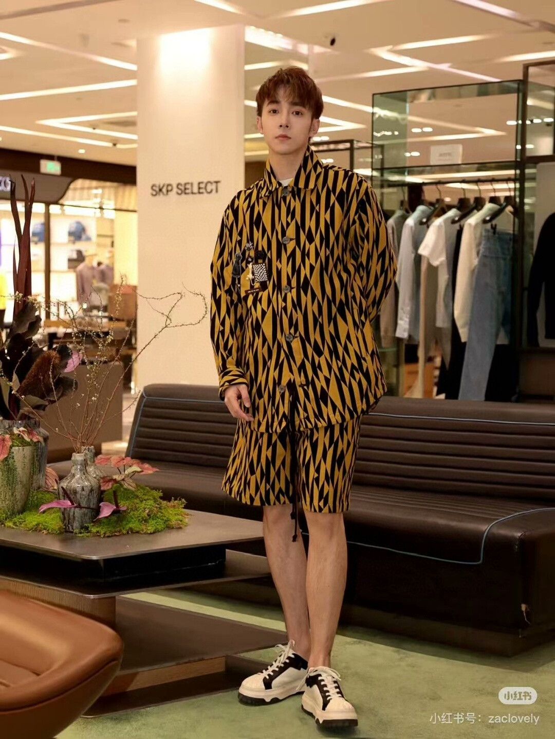 Song For The Mute Song for the Mute Men's Diamond Print Coat Size US M / EU 48-50 / 2 - 8 Thumbnail