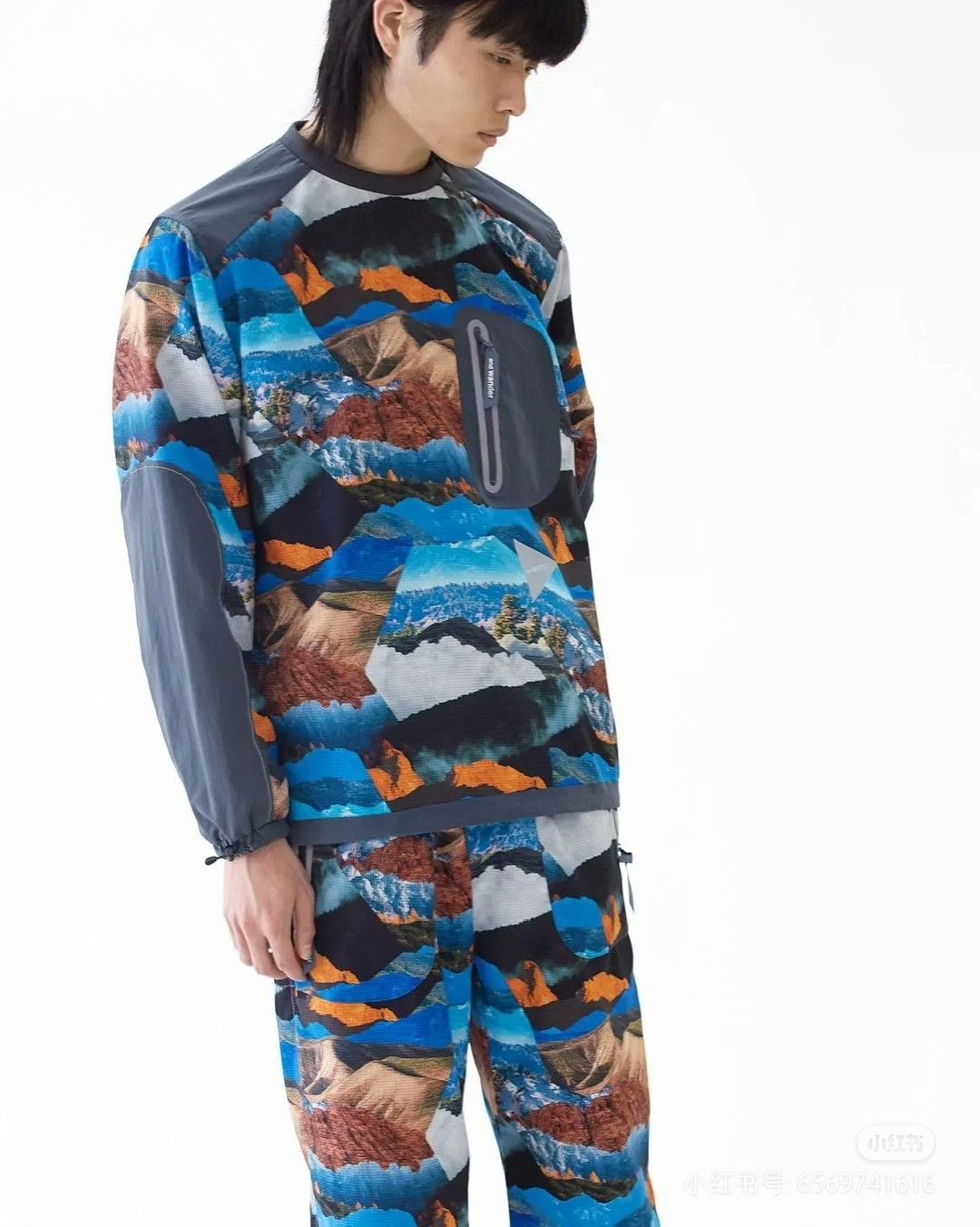 And Wander And Wander Men's Landscape Print Top Size US L / EU 52-54 / 3 - 7 Thumbnail
