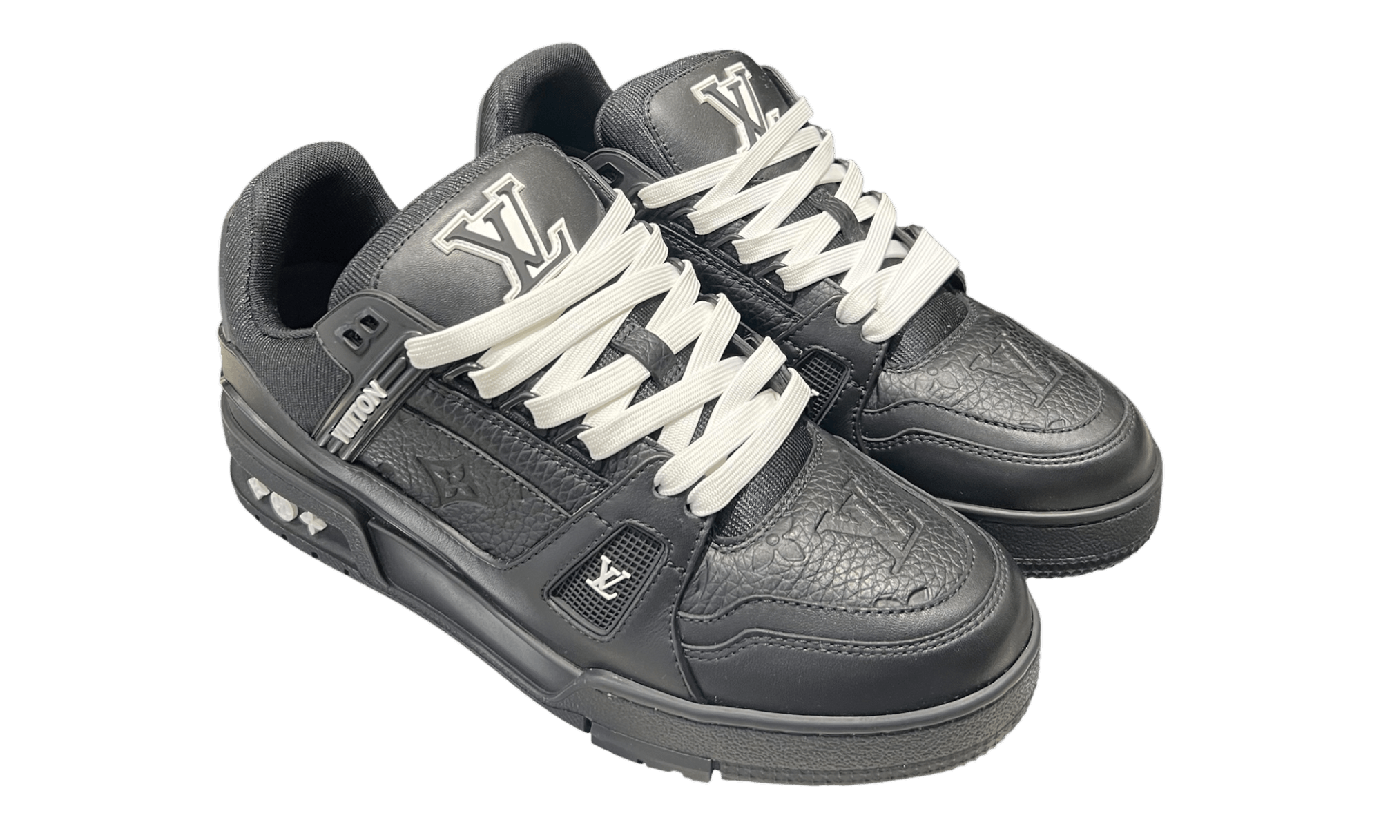 Louis Vuitton Trainer Black Embossed Monogram Size US 7 / EU 40 - 4 Thumbnail