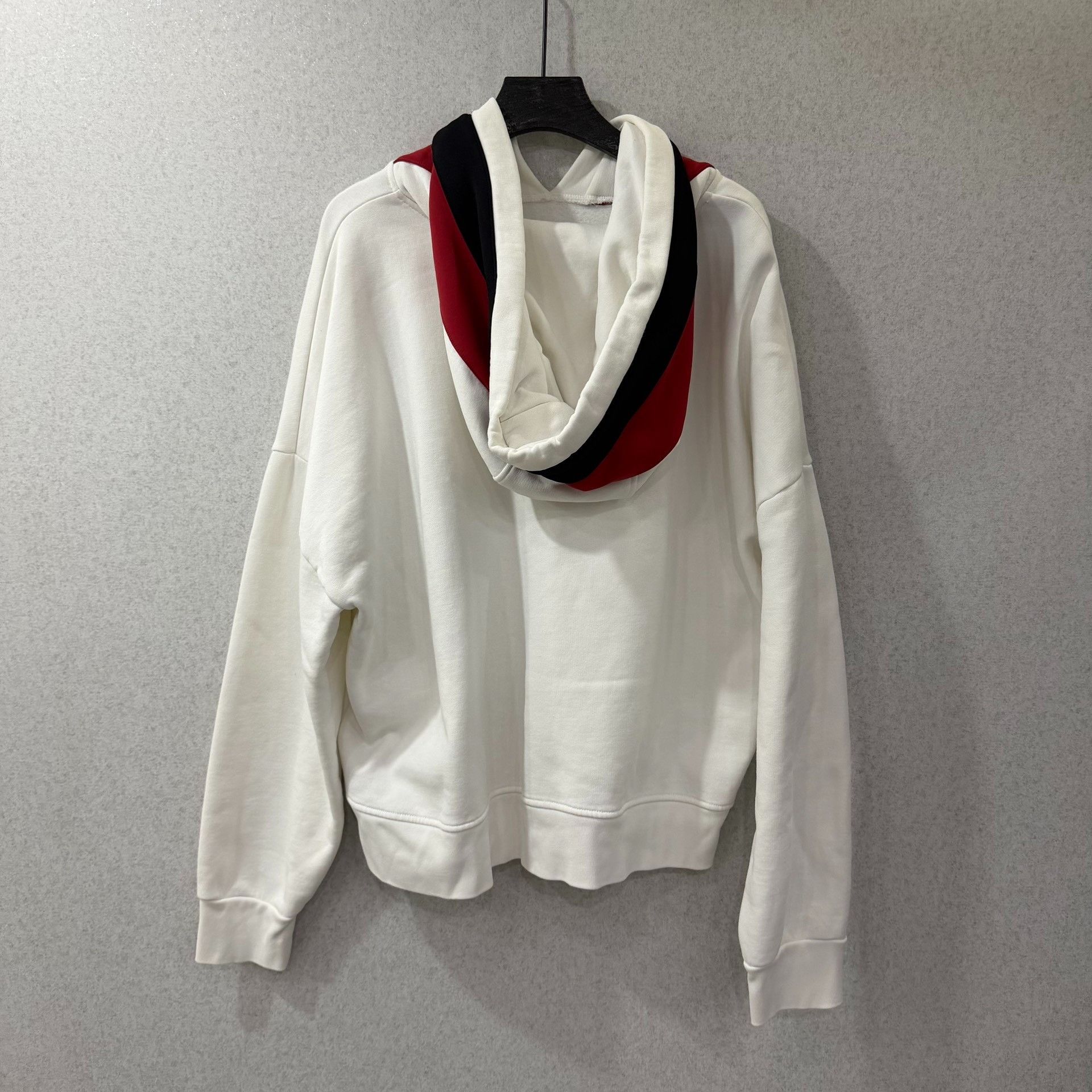 Burberry Burberry Hoodie xl Men Size US XL / EU 56 / 4 - 2 Thumbnail