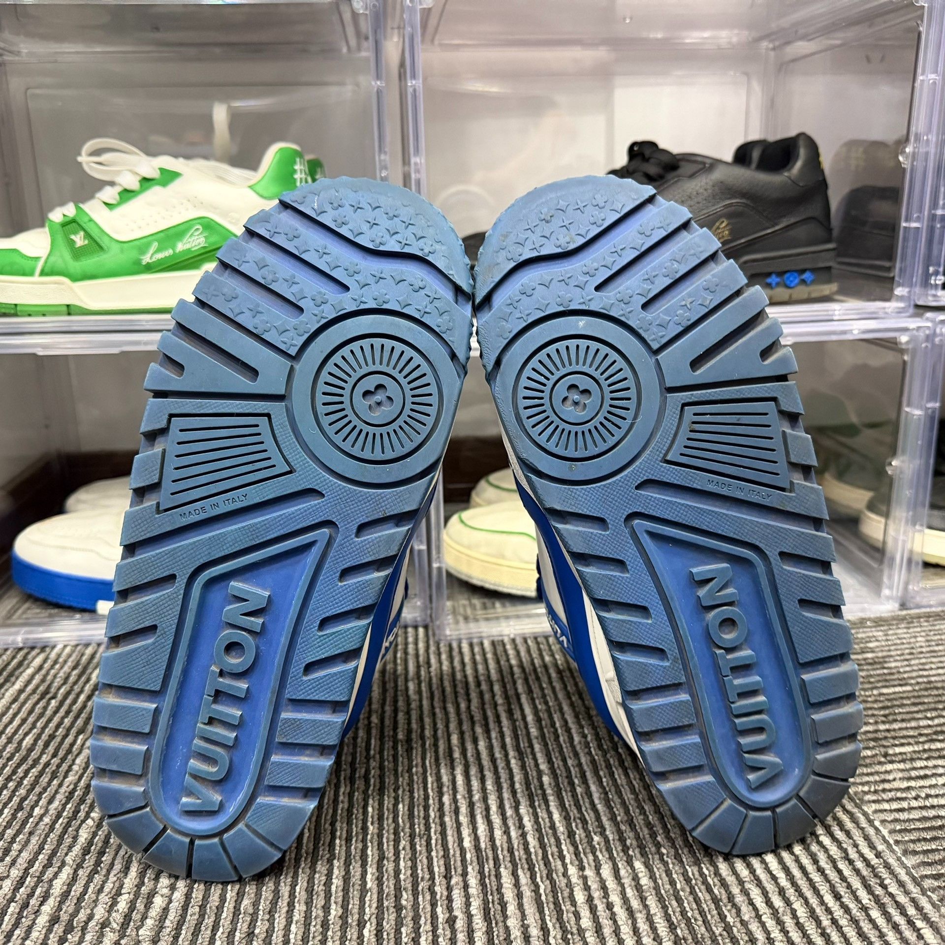 Louis Vuitton Louis Vuitton Training Blue Lowtop Sneakers 9 Men Size US 9 / EU 42 - 6 Thumbnail