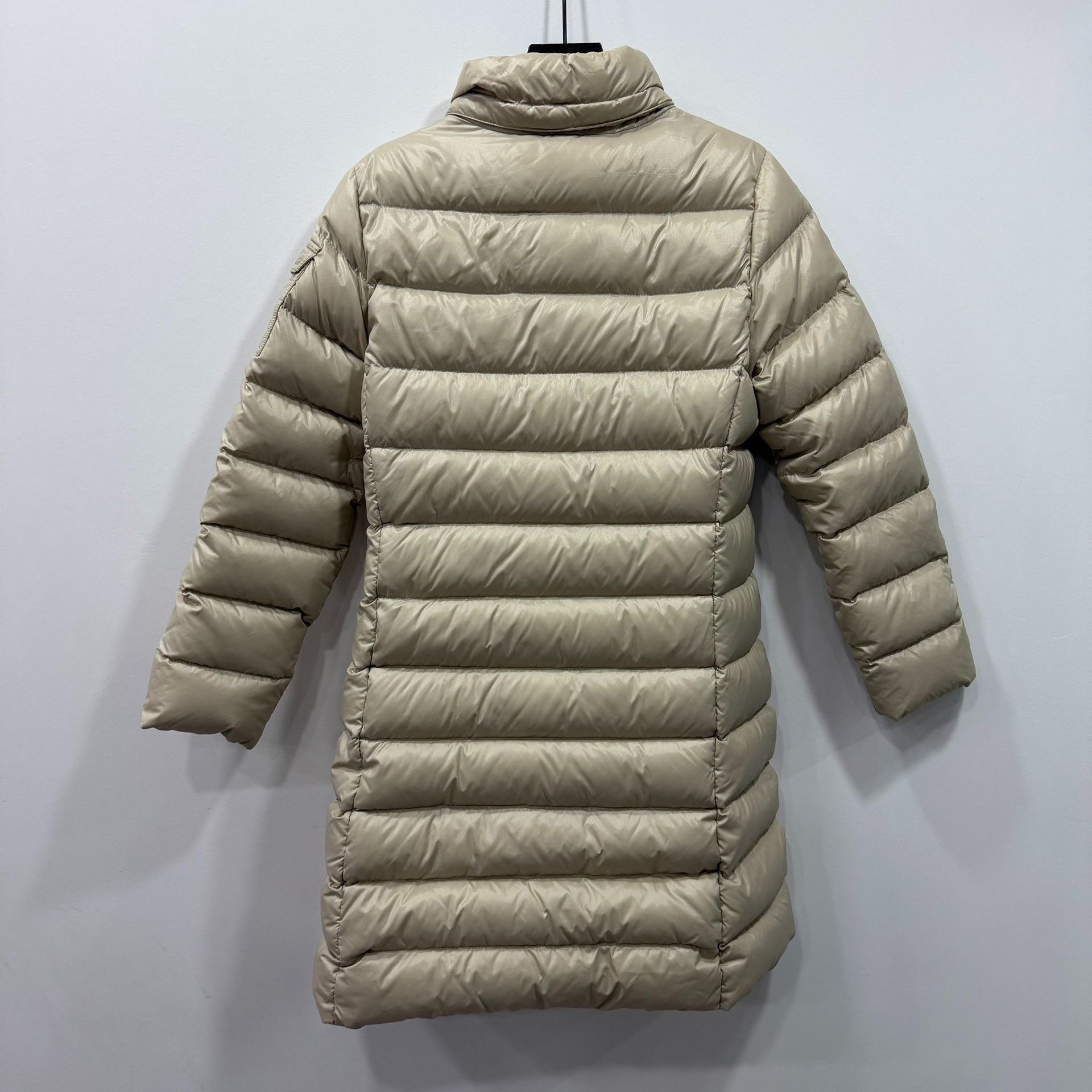 Moncler Moncler Down Long Gray Down Jacket XL Women Size XL / US 12-14 / IT 48-50 - 2 Thumbnail