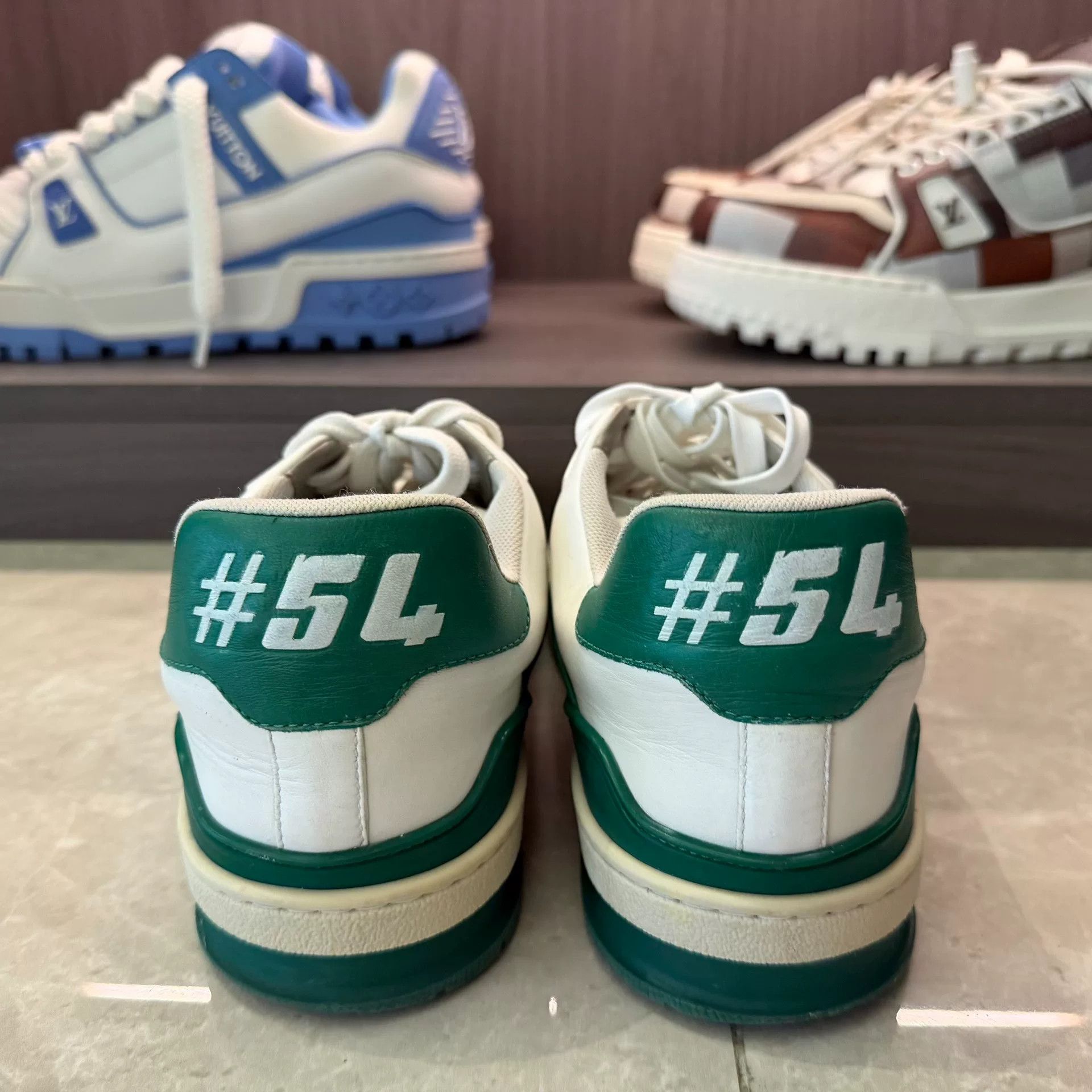 Louis Vuitton Louis Vuitton Training Green Lowtop Sneakers 8 Men Size US 8 / EU 41 - 5 Thumbnail