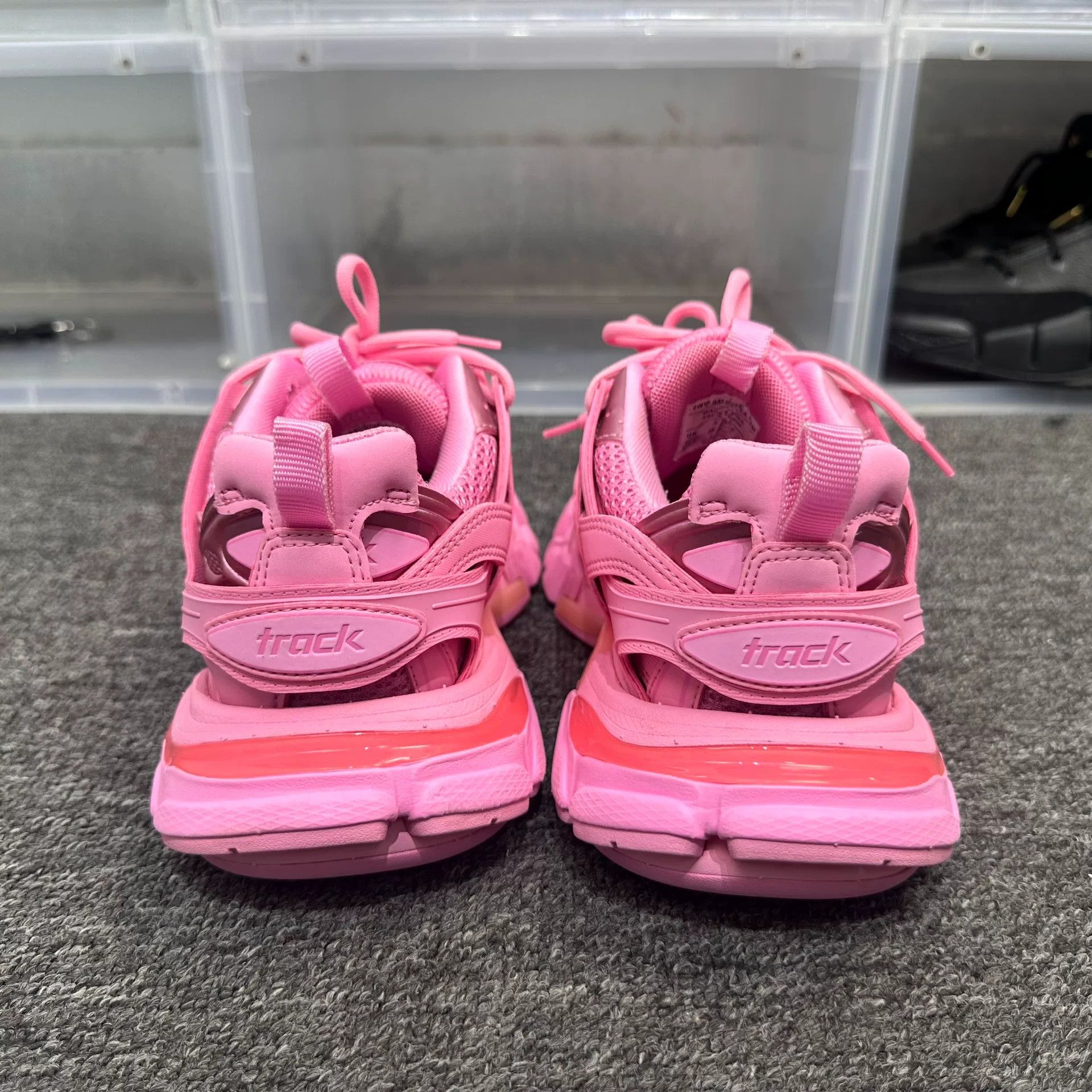 Balenciaga Balenciaga Pink Lowtop Sneakers us_6 Women Size US 6 / IT 36 - 5 Thumbnail