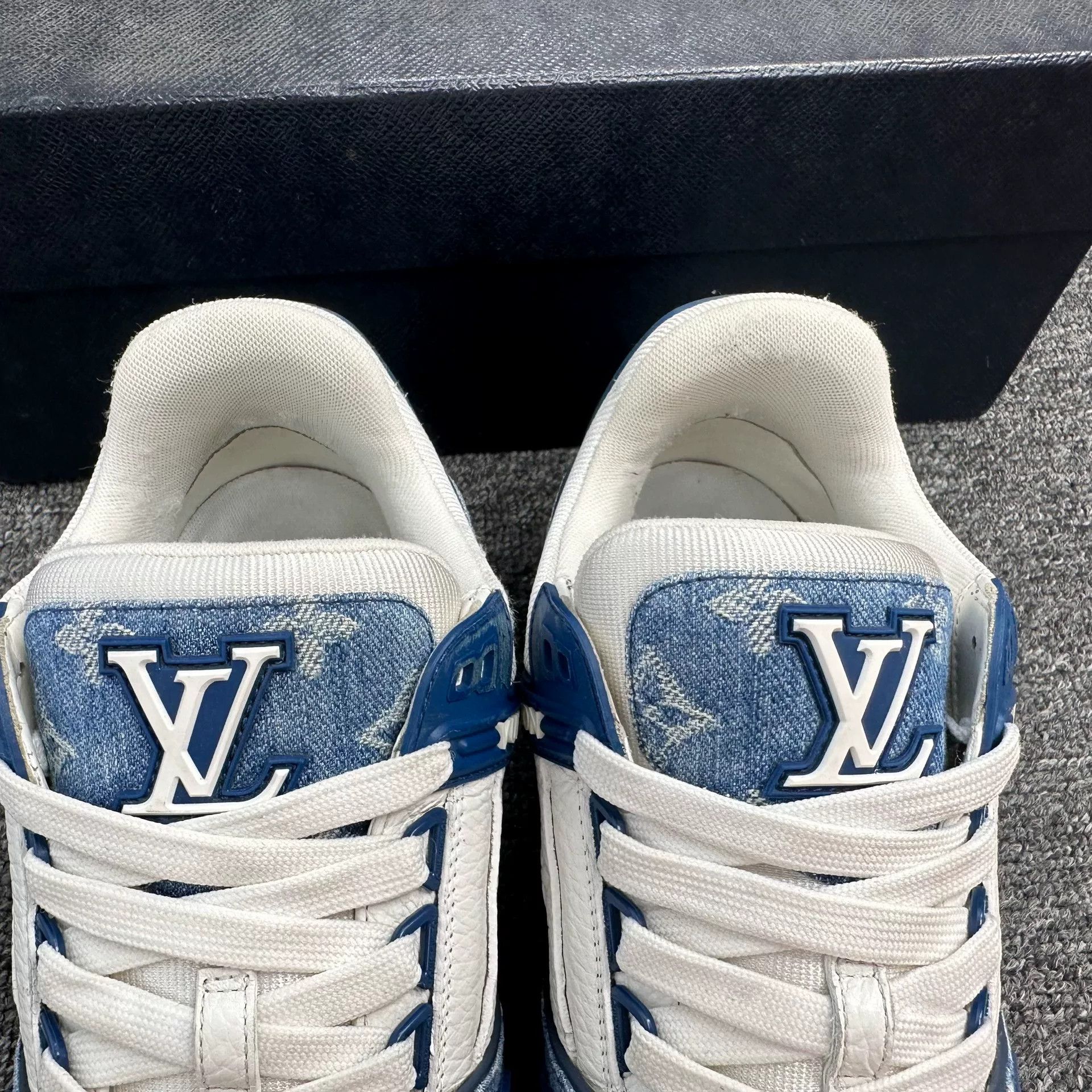 Louis Vuitton Louis Vuitton Training Denim Blue Lowtop Sneakers 8 Men Size US 8 / EU 41 - 7 Thumbnail