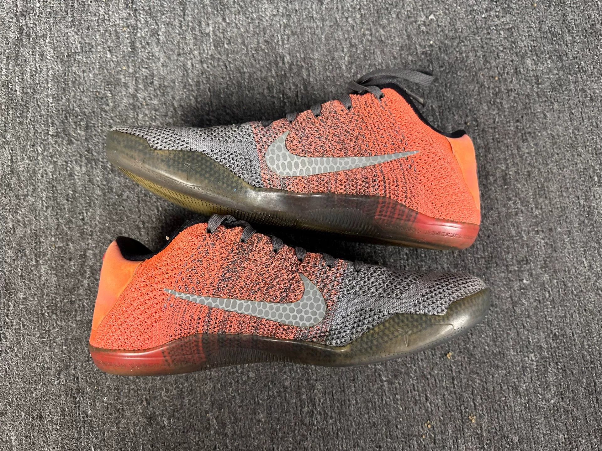 Nike Nike KOBE Orange Lowtop Sneakers 9 Men Size US 9 / EU 42 - 3 Thumbnail