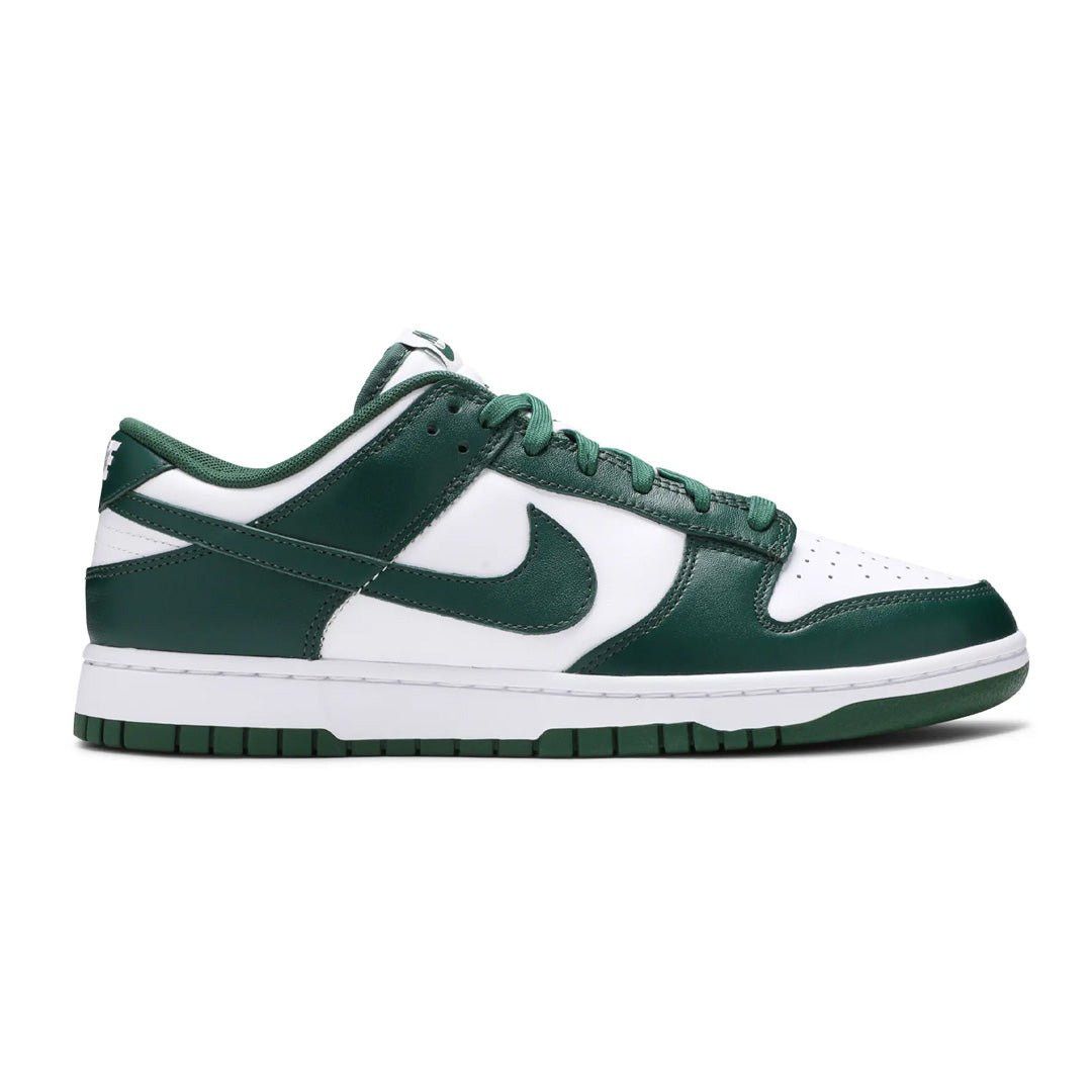 Nike Dunk Low Michigan State Size US 10 / EU 43 - 2 Thumbnail