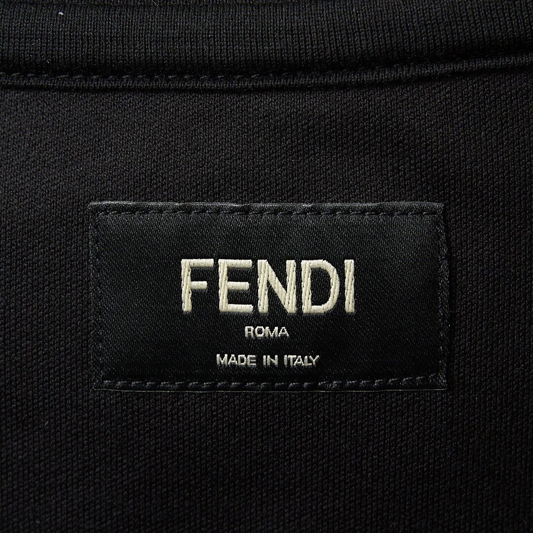 Fendi Fendi Men's Metal Logo Solid T-Shirt Size US L / EU 52-54 / 3 - 6 Thumbnail