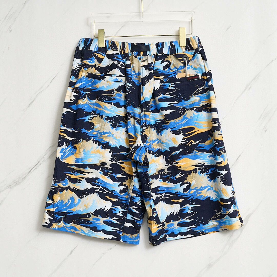 White Mountaineering White Mountaineering Men's All-Over Print Shorts Size US 28 / EU 44 - 4 Thumbnail
