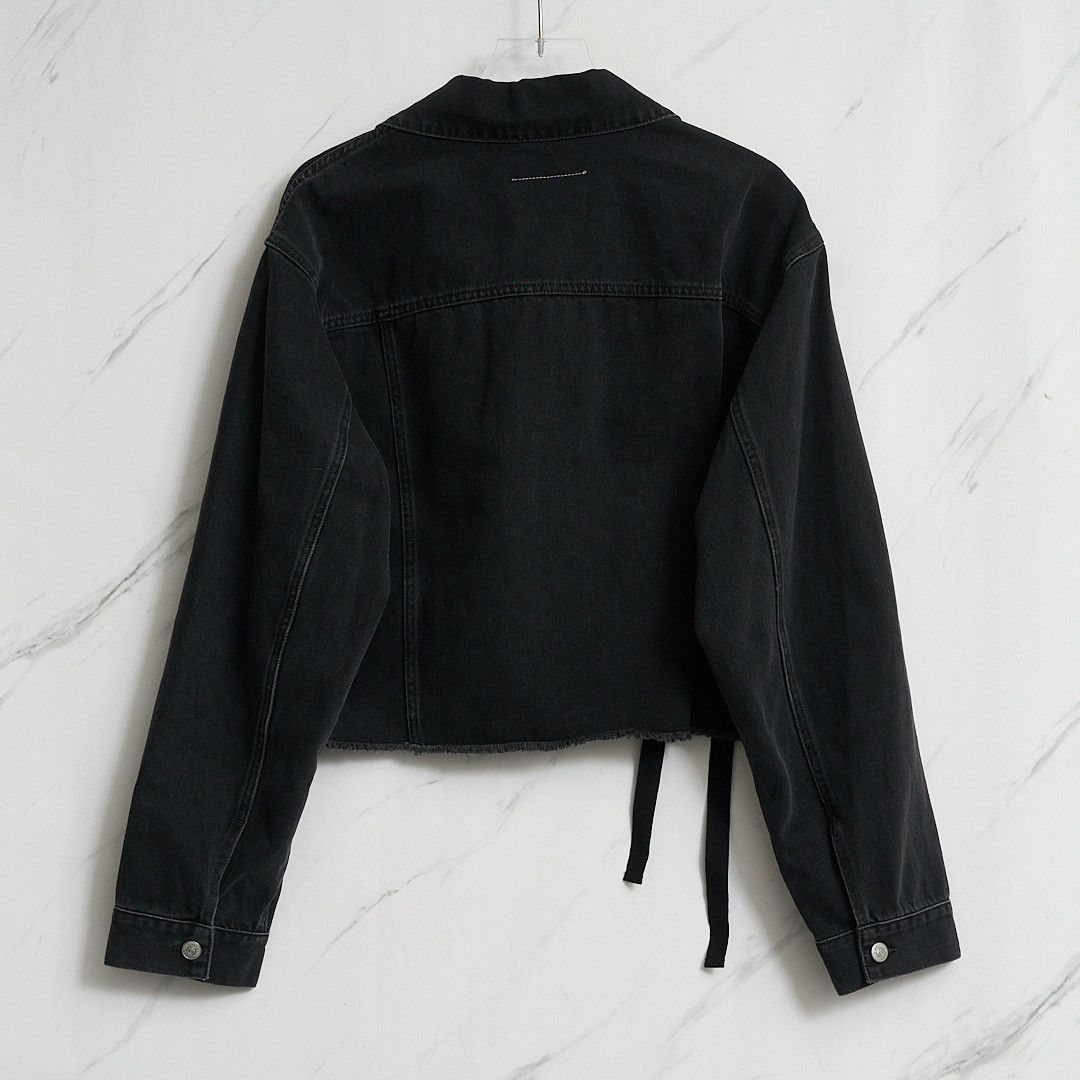 MM6 Maison Margiela MM6 Women's Washed Denim Jacket Size M / US 6-8 / IT 42-44 - 4 Thumbnail