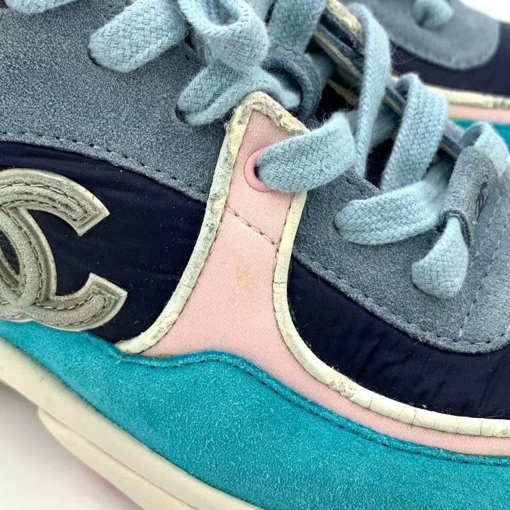 Chanel Chanel Logo Sneakers Size 37 Size US 6 / IT 36 - 9 Thumbnail