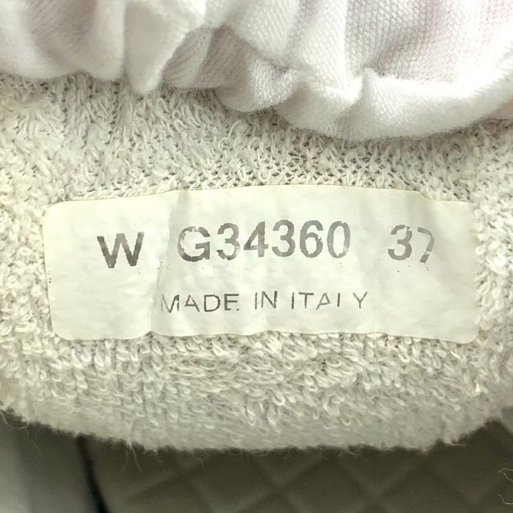 Chanel Chanel Logo Lace-Up Flat Sneakers Size US 6 / IT 36 - 6 Thumbnail