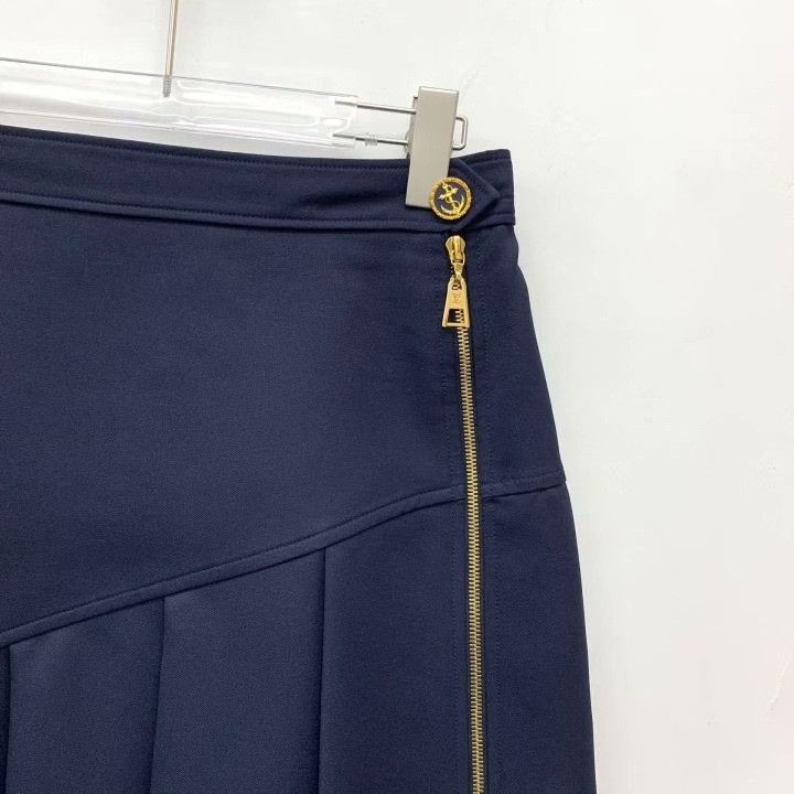 Louis Vuitton Louis Vuitton Blue Pleated Casual Skirt Size 36" / US 14 / IT 50 - 3 Thumbnail
