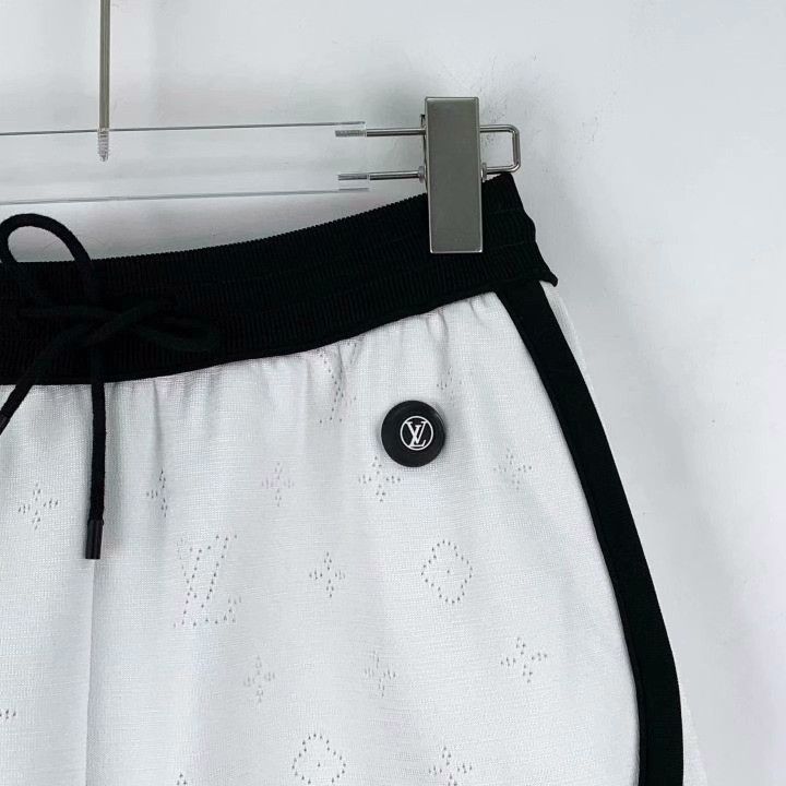 Louis Vuitton Louis Vuitton White Logo Monogram Drawstring Shorts Size 32" / US 10 / IT 46 - 3 Thumbnail