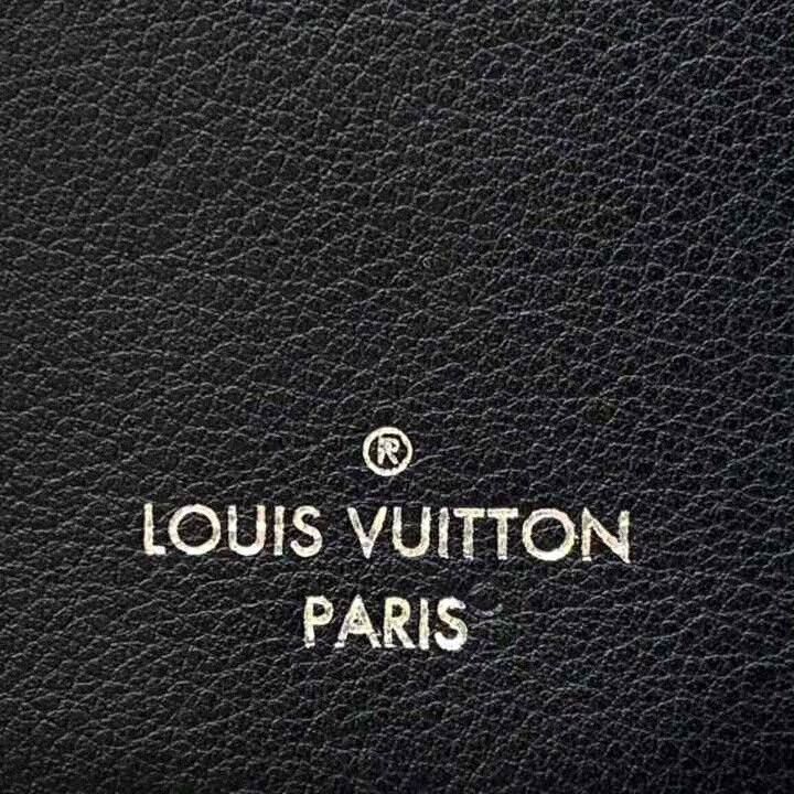 Louis Vuitton Louis Vuitton Black Starry Logo Key Chain Wallet Size ONE SIZE - 7 Thumbnail