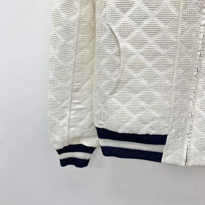 Chanel Chanel White Diamond Quilted Stand Collar Zip Jacket Size S / US 4 / IT 40 - 4 Thumbnail