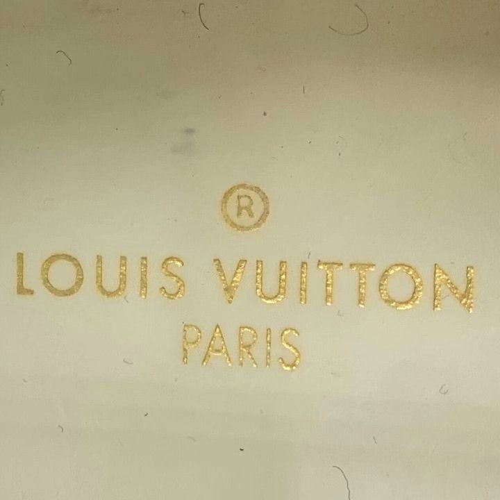 Louis Vuitton Louis Vuitton Time Out White Logo Sneakers Size US 5 / IT 35 - 7 Thumbnail