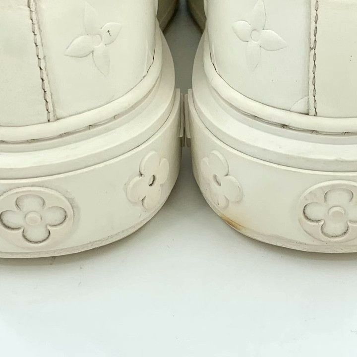 Louis Vuitton Louis Vuitton Time Out White Logo Sneakers Size US 5 / IT 35 - 8 Thumbnail