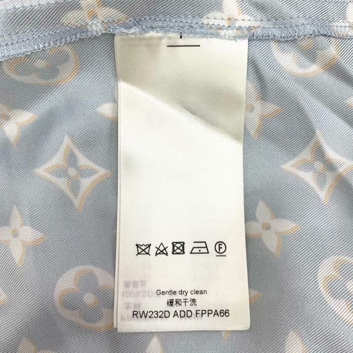 Louis Vuitton Louis Vuitton 2023 Light Blue Monogram Silk Shorts Size 36" / US 14 / IT 50 - 7 Thumbnail