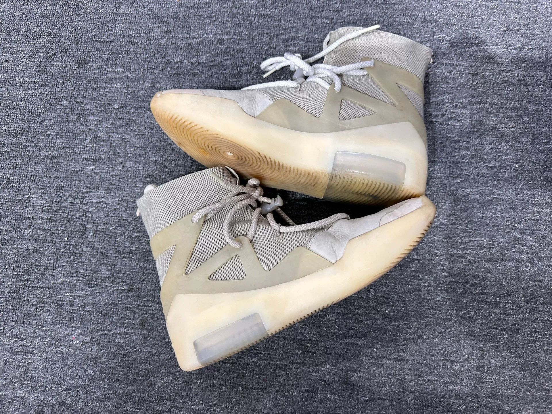 Fear of God Fear of God Retro Lowtop Sneakers 9 Men Size US 9 / EU 42 - 3 Thumbnail