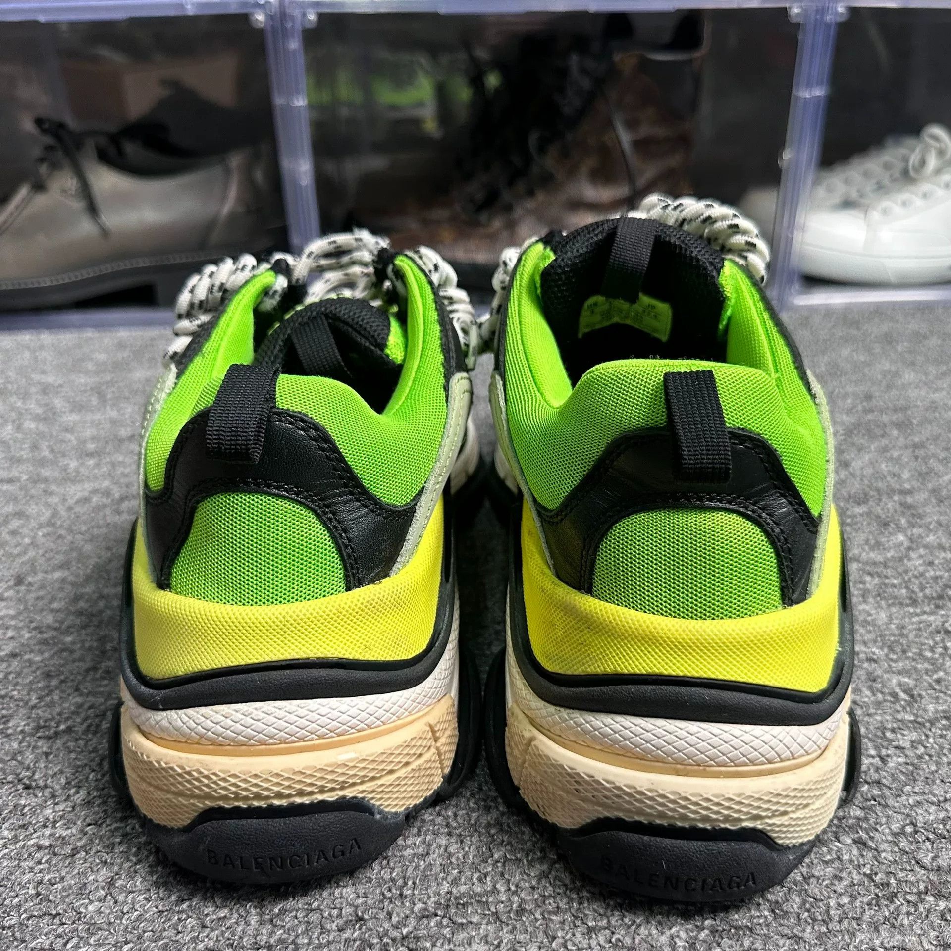 Balenciaga Balenciaga Green Lowtop Sneakers 9 Men Size US 9 / EU 42 - 5 Thumbnail
