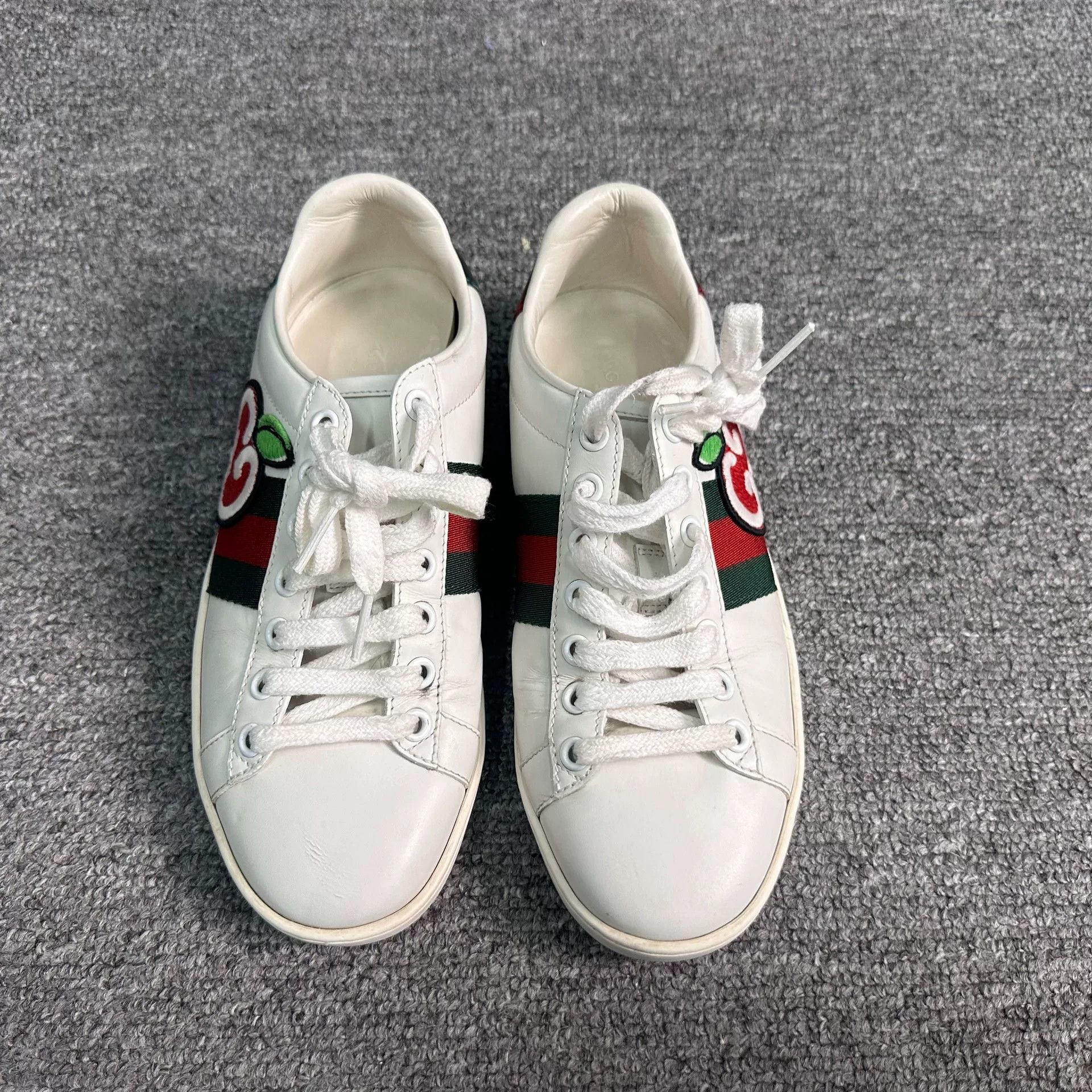 Gucci Gucci Retro White Lowtop Sneakers us_6 Women Size US 6 / IT 36 - 4 Thumbnail