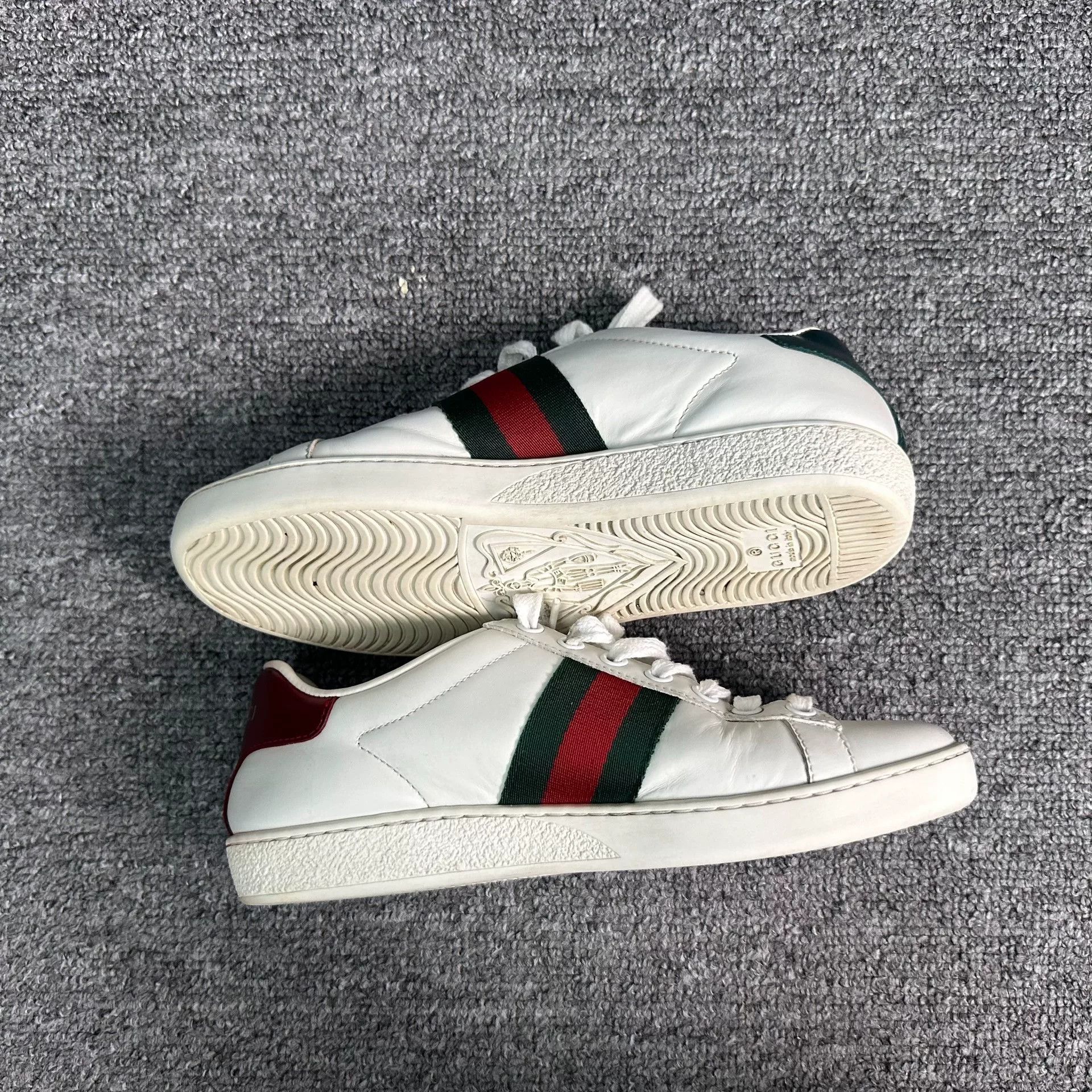 Gucci Gucci Retro White Lowtop Sneakers us_6 Women Size US 6 / IT 36 - 3 Thumbnail