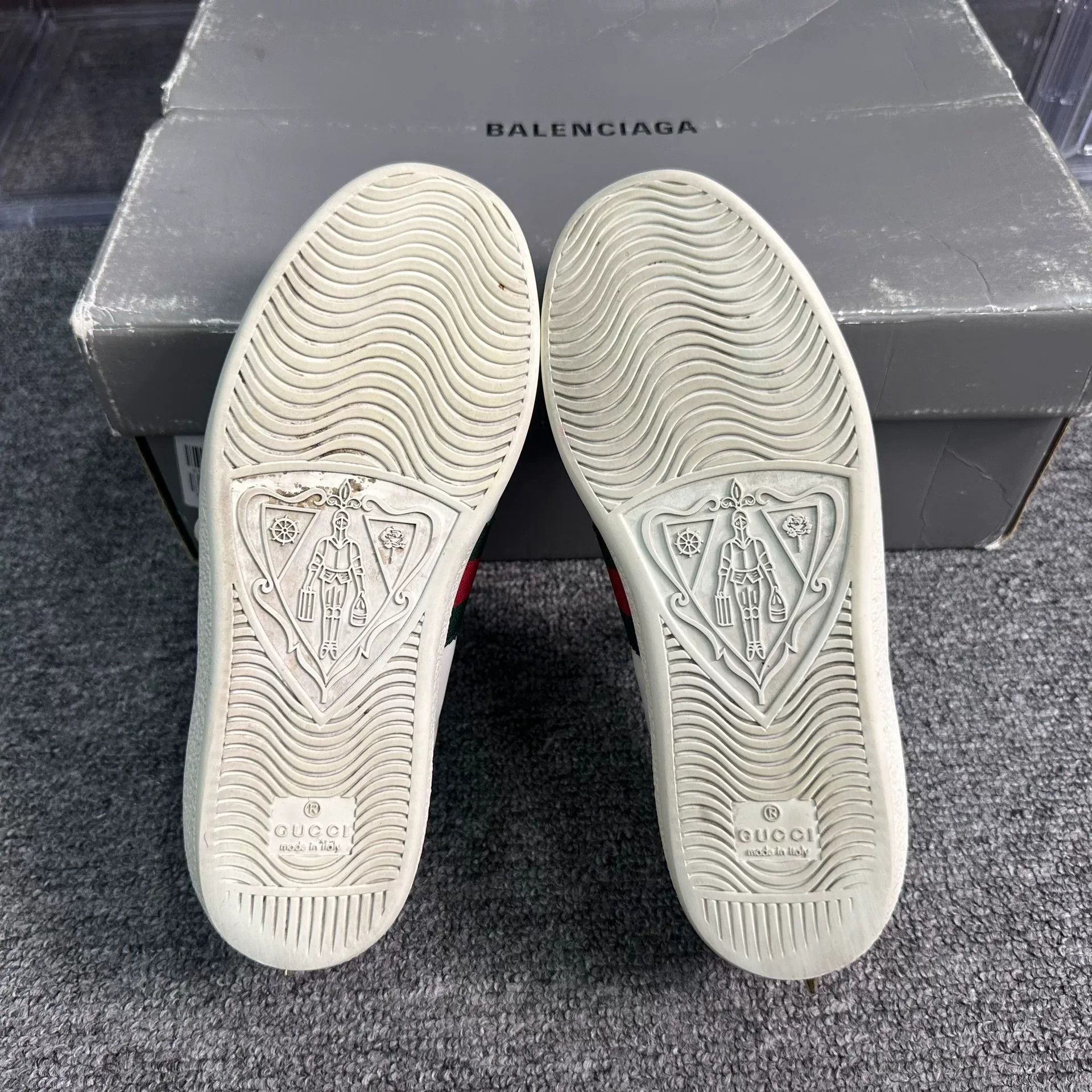 Gucci Gucci White Lowtop Sneakers us_6 Women Size US 6 / IT 36 - 6 Thumbnail