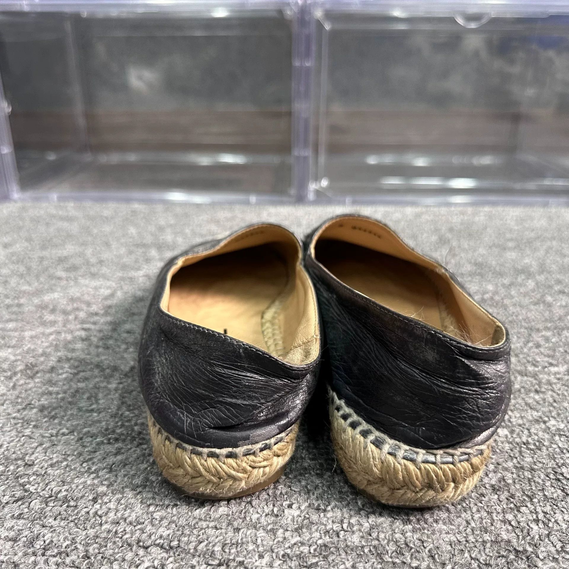 Chanel Chanel Patent Silver Lowtop Sneakers us_5 Women Size US 5 / IT 35 - 3 Thumbnail