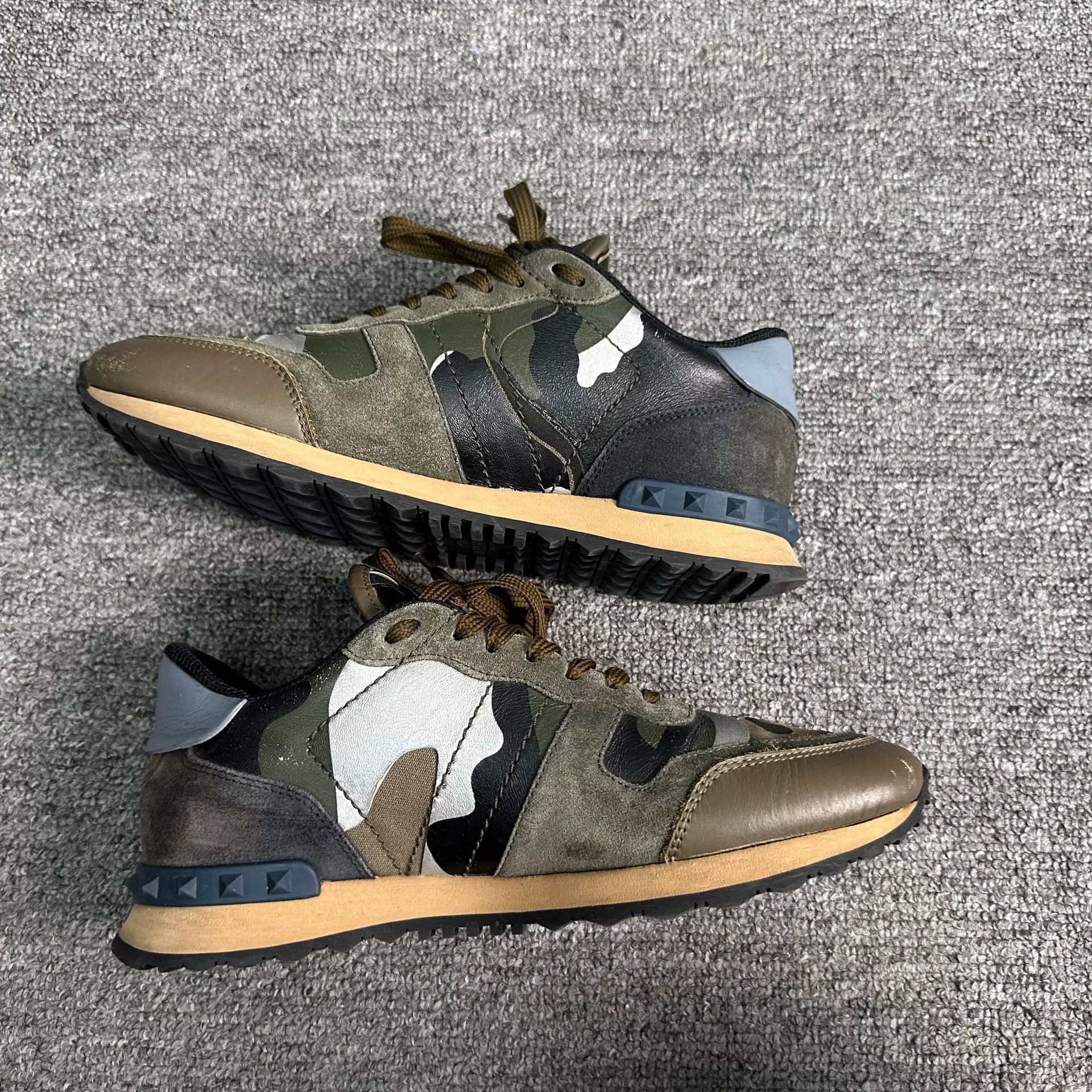 Valentino Valentino Camo Lowtop Sneakers 7 Men Size US 7 / EU 40 - 3 Thumbnail