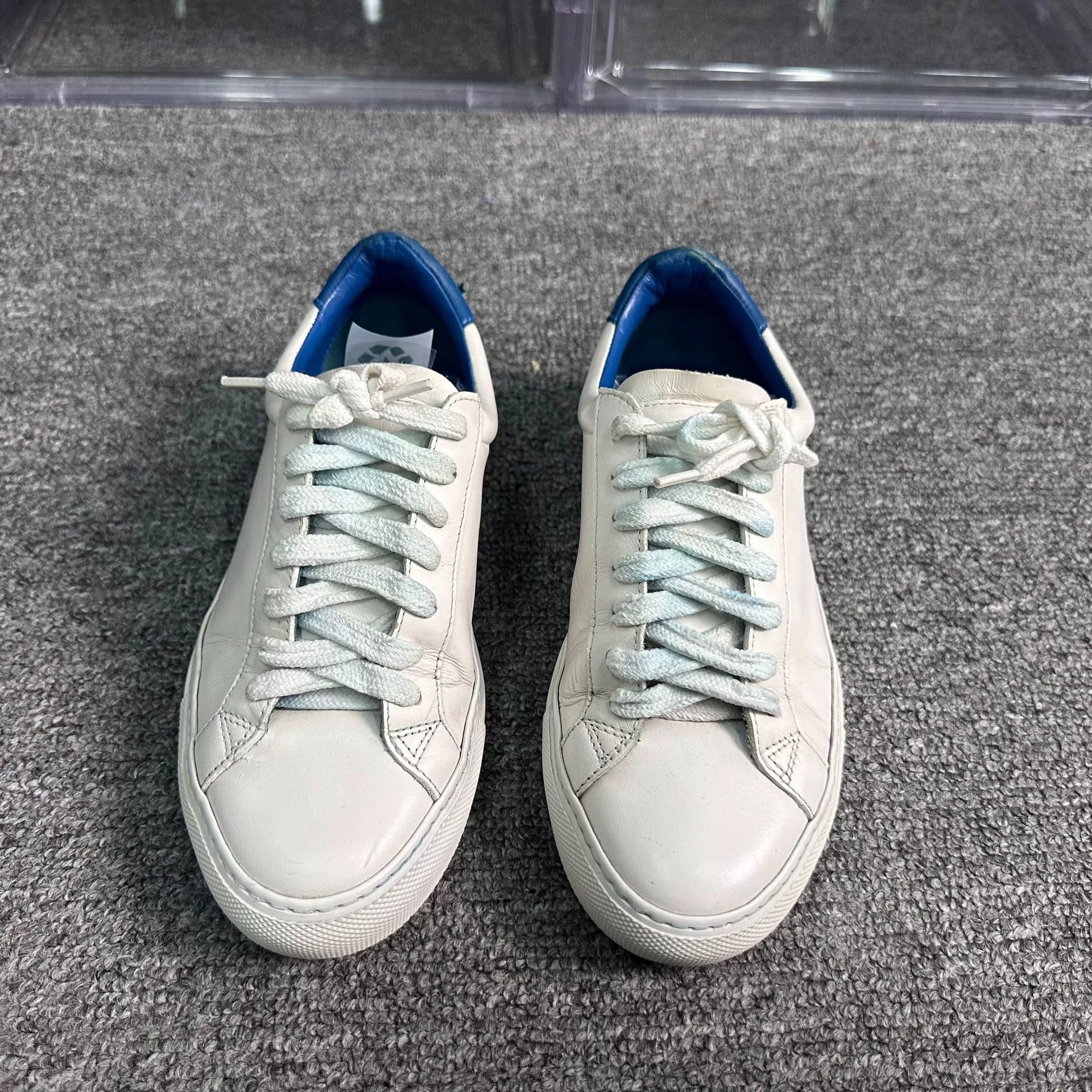 Givenchy Givenchy White Lowtop Sneakers us_5 Women Size US 5 / IT 35 - 4 Thumbnail