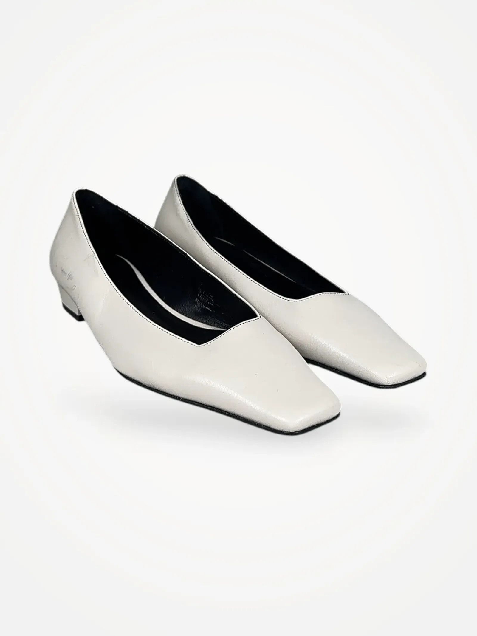 Cos Cos Heels Size US 7 / IT 37 - 2 Thumbnail