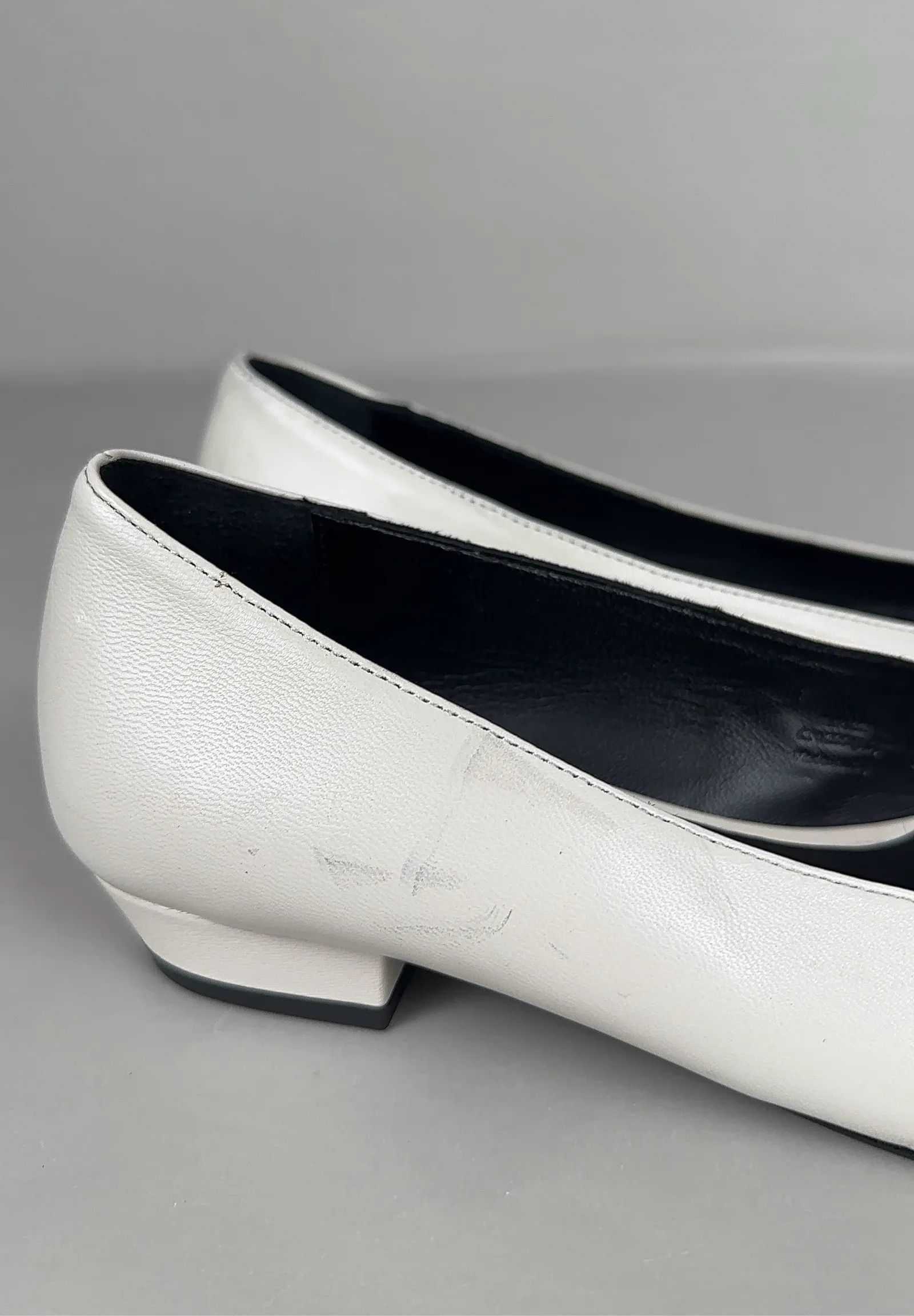 Cos Cos Heels Size US 7 / IT 37 - 8 Thumbnail