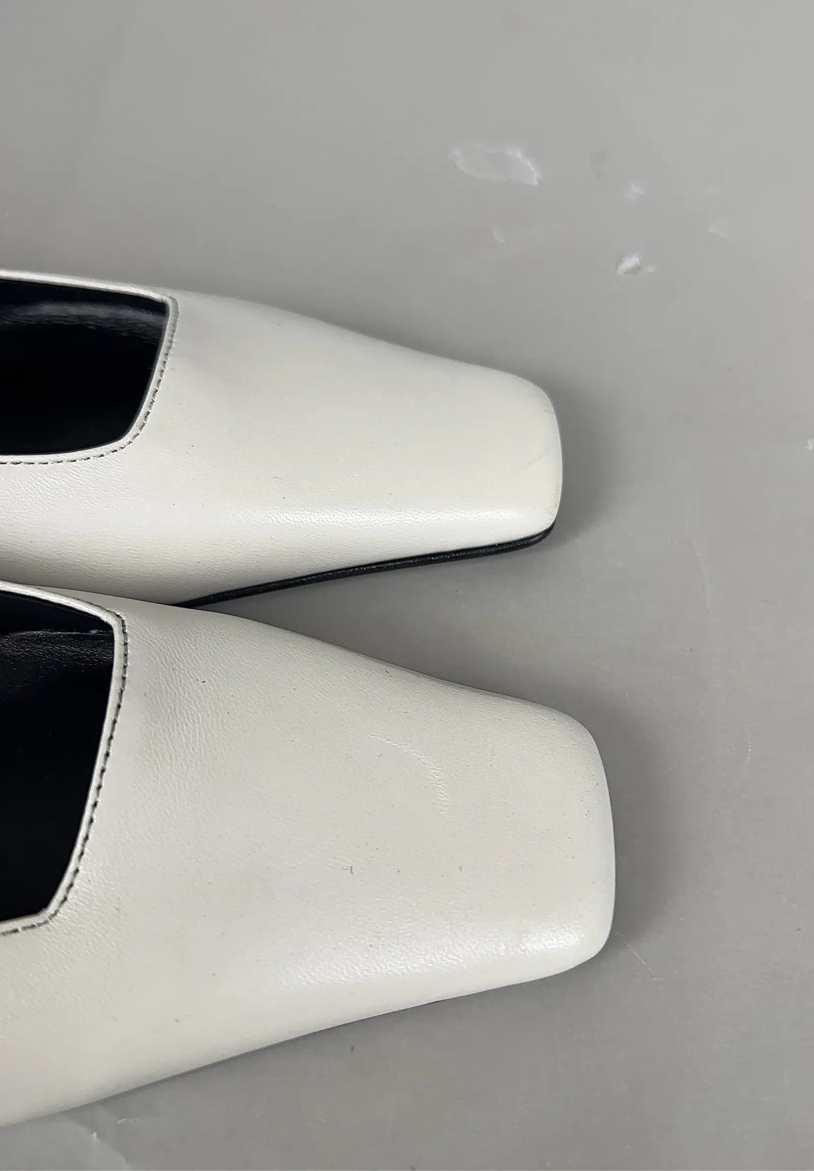 Cos Cos Heels Size US 7 / IT 37 - 9 Thumbnail