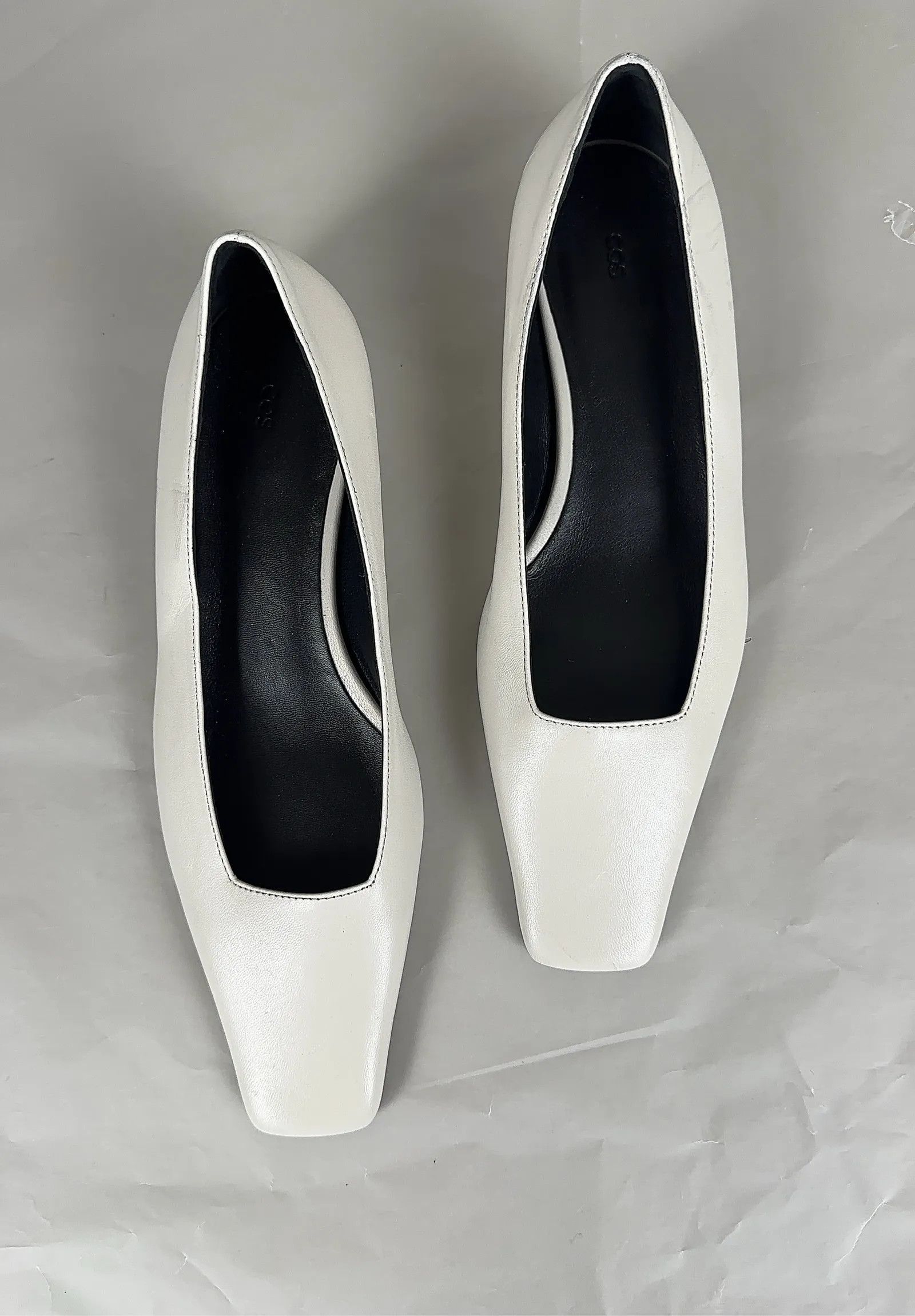 Cos Cos Heels Size US 7 / IT 37 - 3 Thumbnail