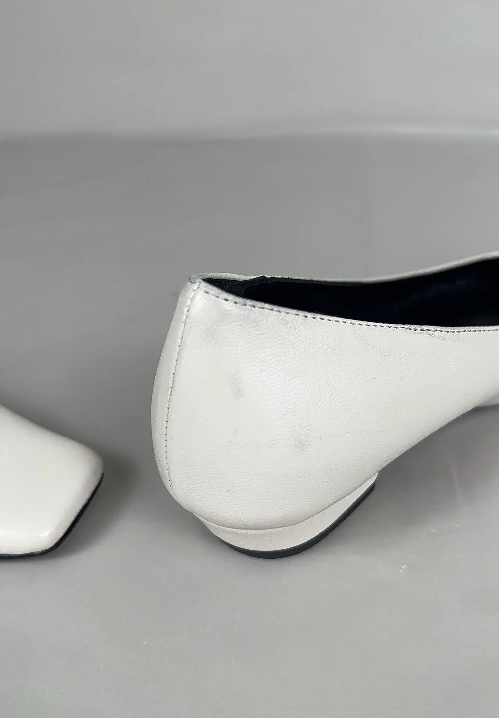 Cos Cos Heels Size US 7 / IT 37 - 10 Thumbnail