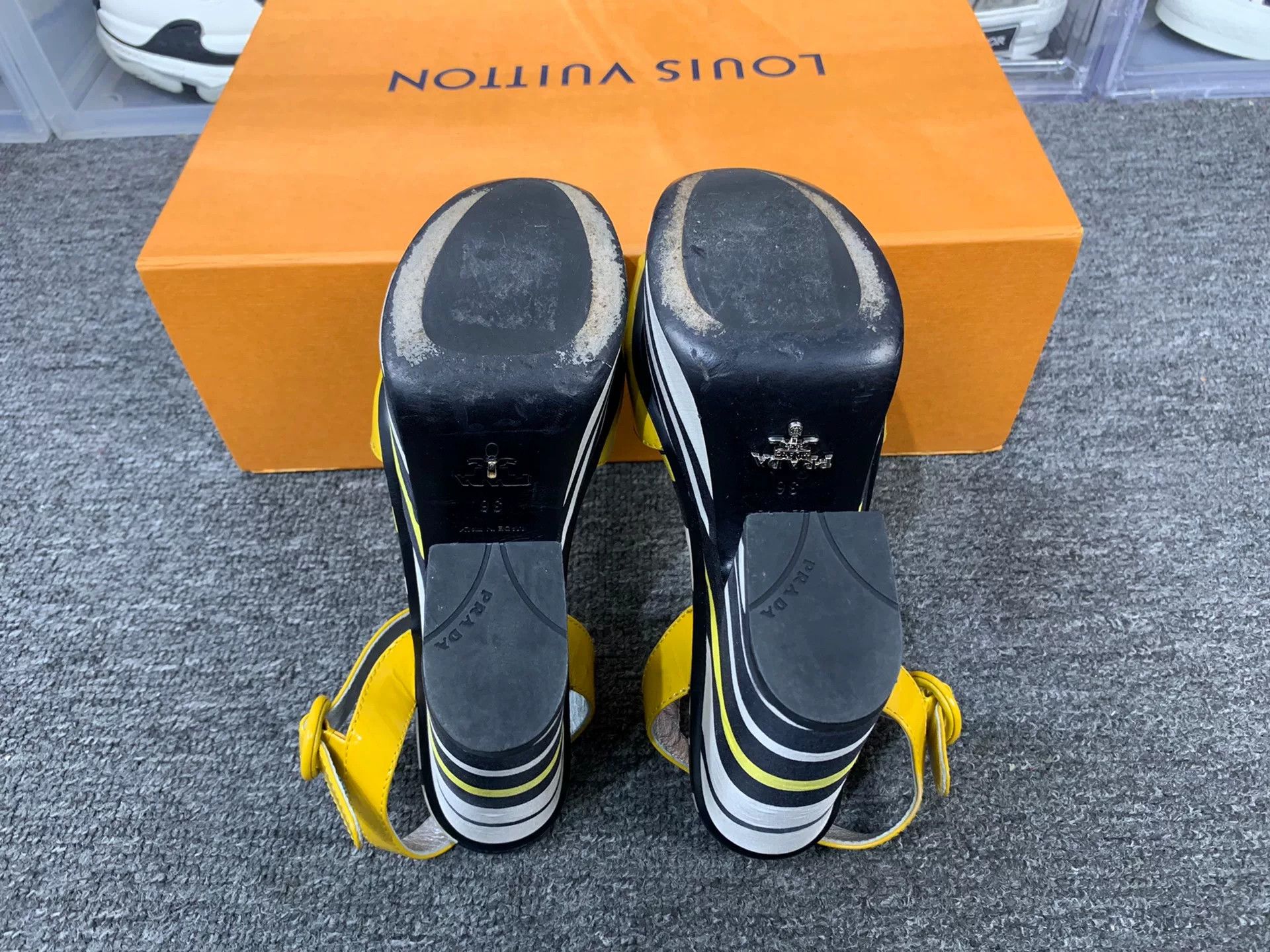 Prada Prada Sandals us_6 Women Size US 6 / IT 36 - 6 Thumbnail